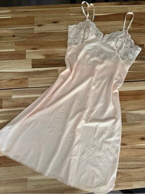 Vintage Women's Lace-Trim Satin Slip Dress - Blush